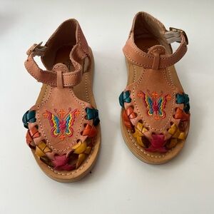Little girls sandals/ Huaraches
